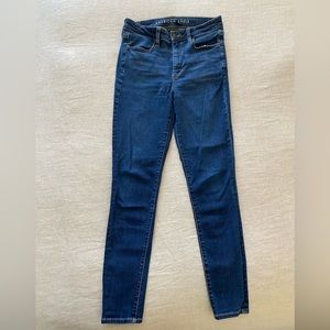 AE Ne(x)t Level High-Waisted Jegging in Dark Wash Size 8